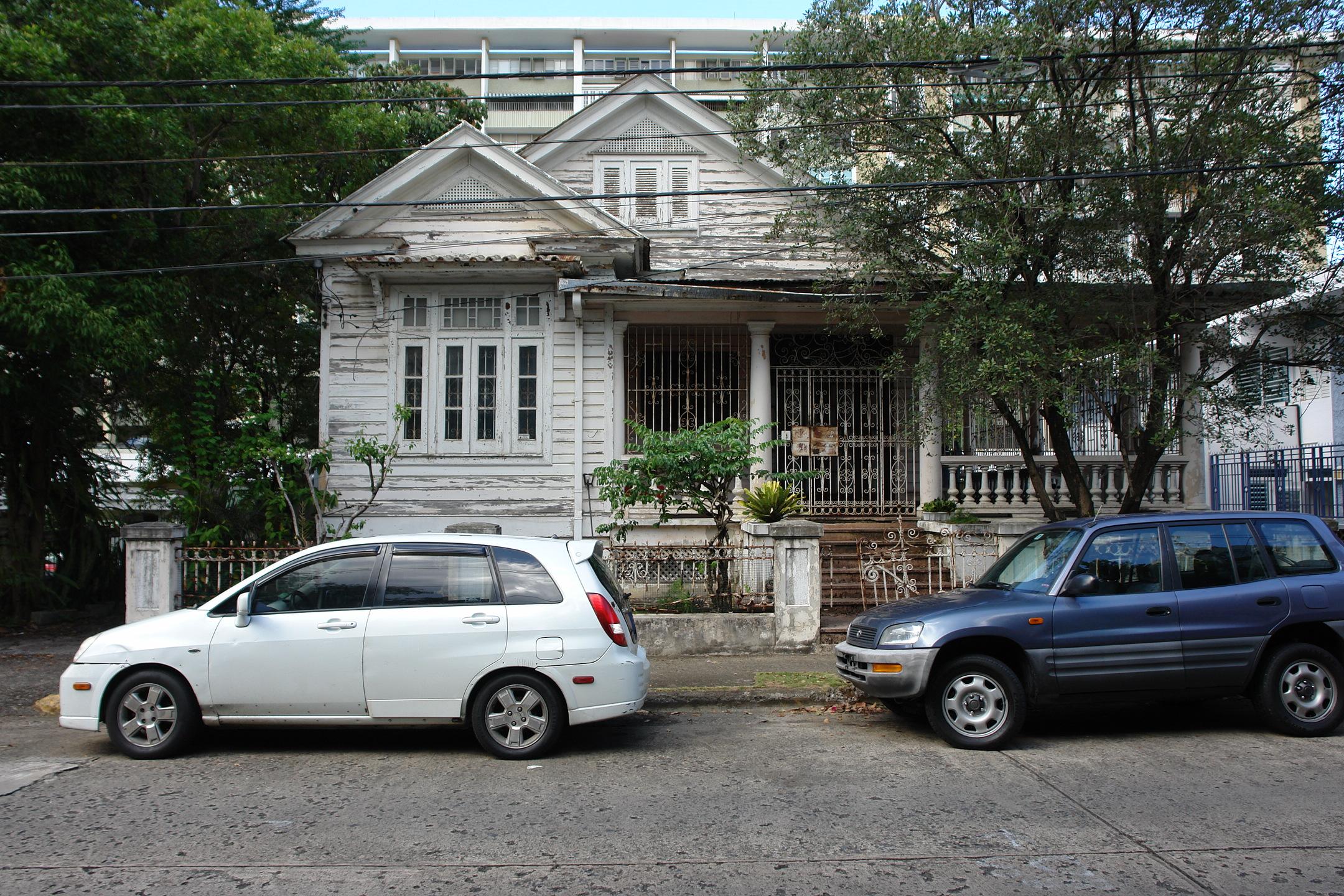 Casa en la calle McKinley 665 - San Juan (Miramar) - 2011 00011